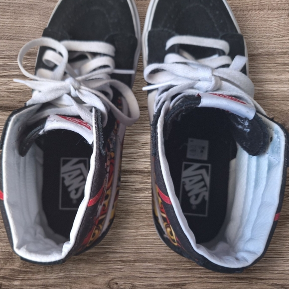 Vans Sk8-Hi Santa Flame Black Sneakers Mens Size 6.5 Womens Size 8 - Picture 5 of 7